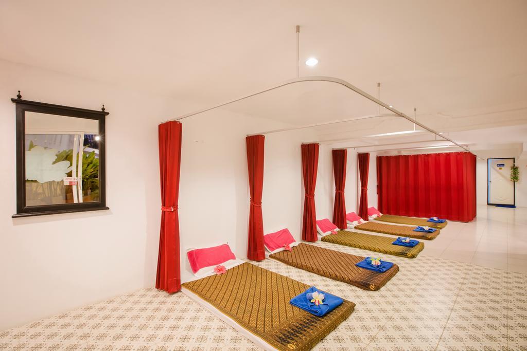 Phuket Patong Swiss Hotel Beach Front מראה חיצוני תמונה