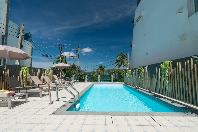 Phuket Patong Swiss Hotel Beach Front מראה חיצוני תמונה