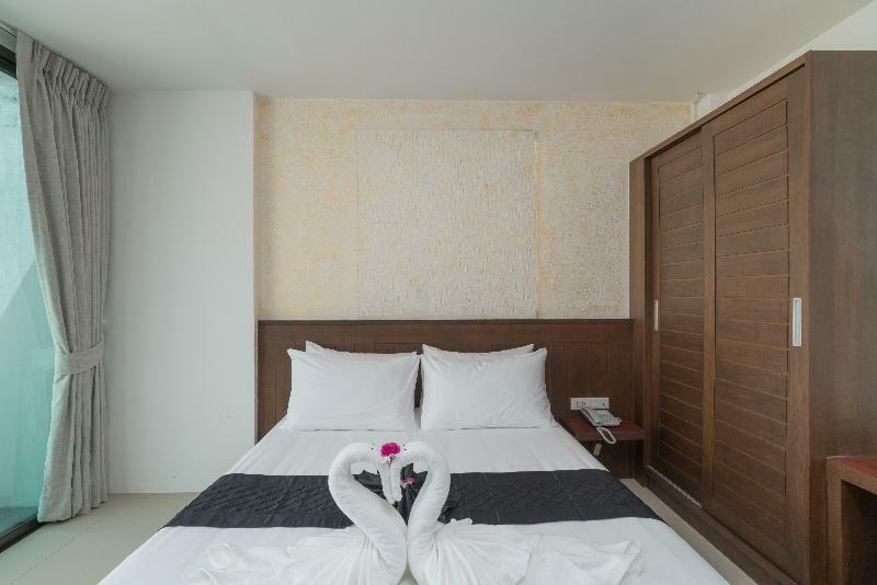 Phuket Patong Swiss Hotel Beach Front מראה חיצוני תמונה