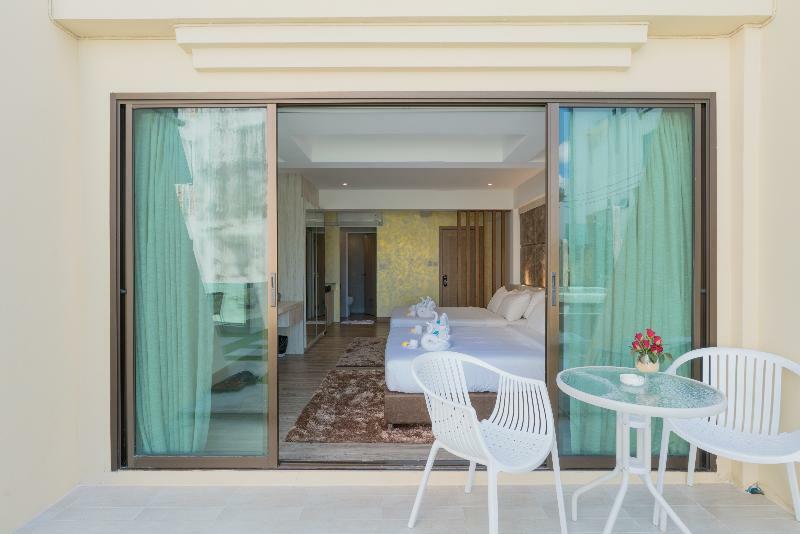 Phuket Patong Swiss Hotel Beach Front מראה חיצוני תמונה